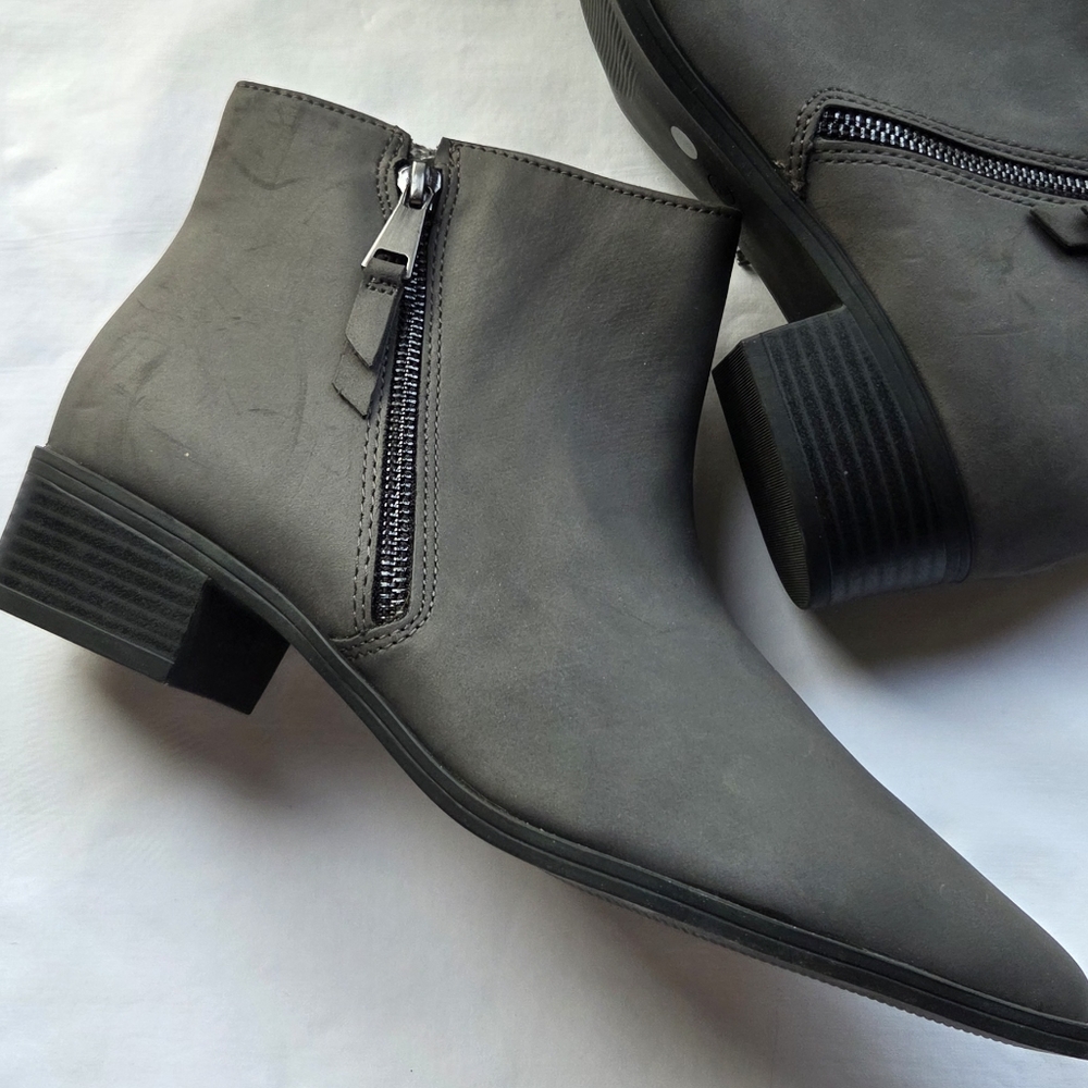 Worthington Black Memory Foam Footwear